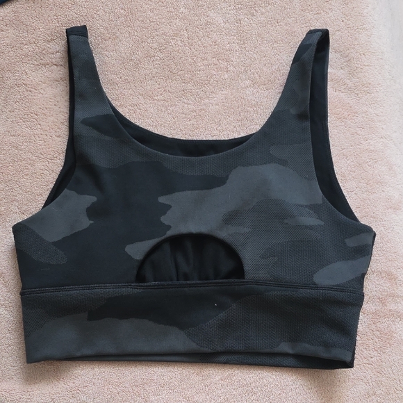 Offline Medium Women's Camouflage Sports Bra - Picture 2 of 5